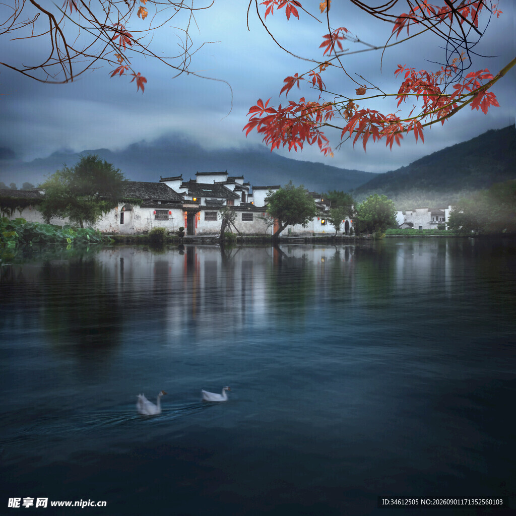 水墨江南湖畔诗意景致