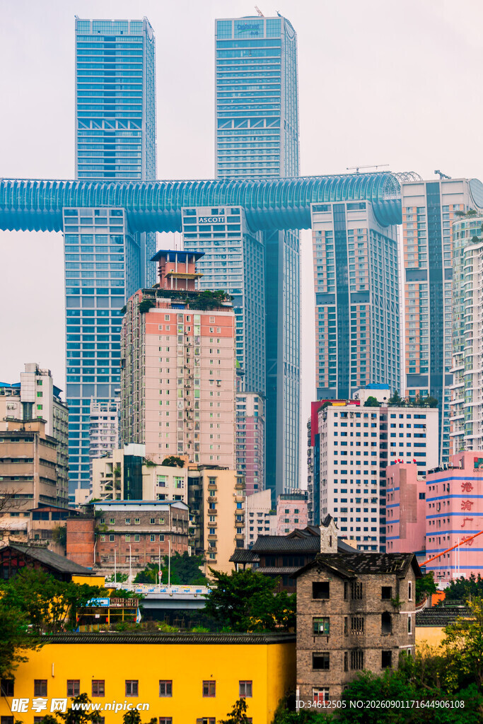 重庆城市新旧建筑景观