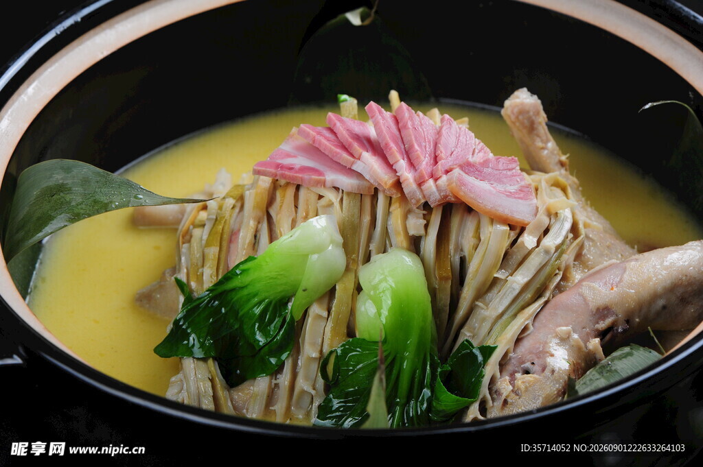 老鸭煲