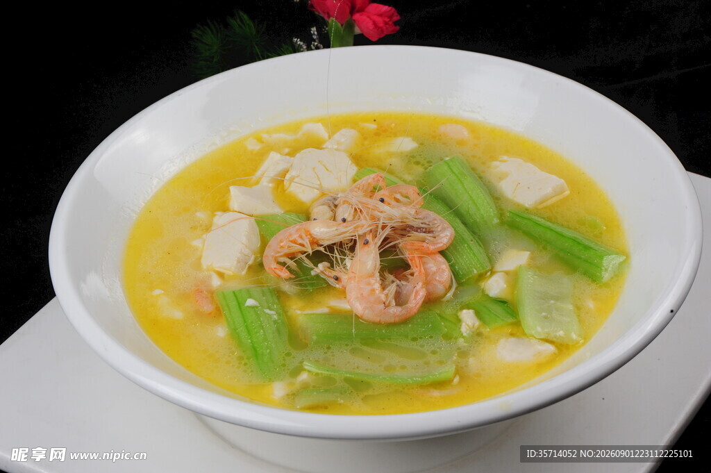 丝瓜烩豆腐