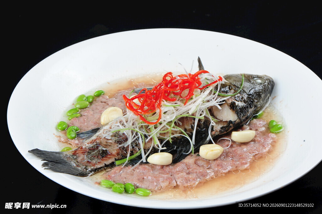 肉饼蒸鲫鱼