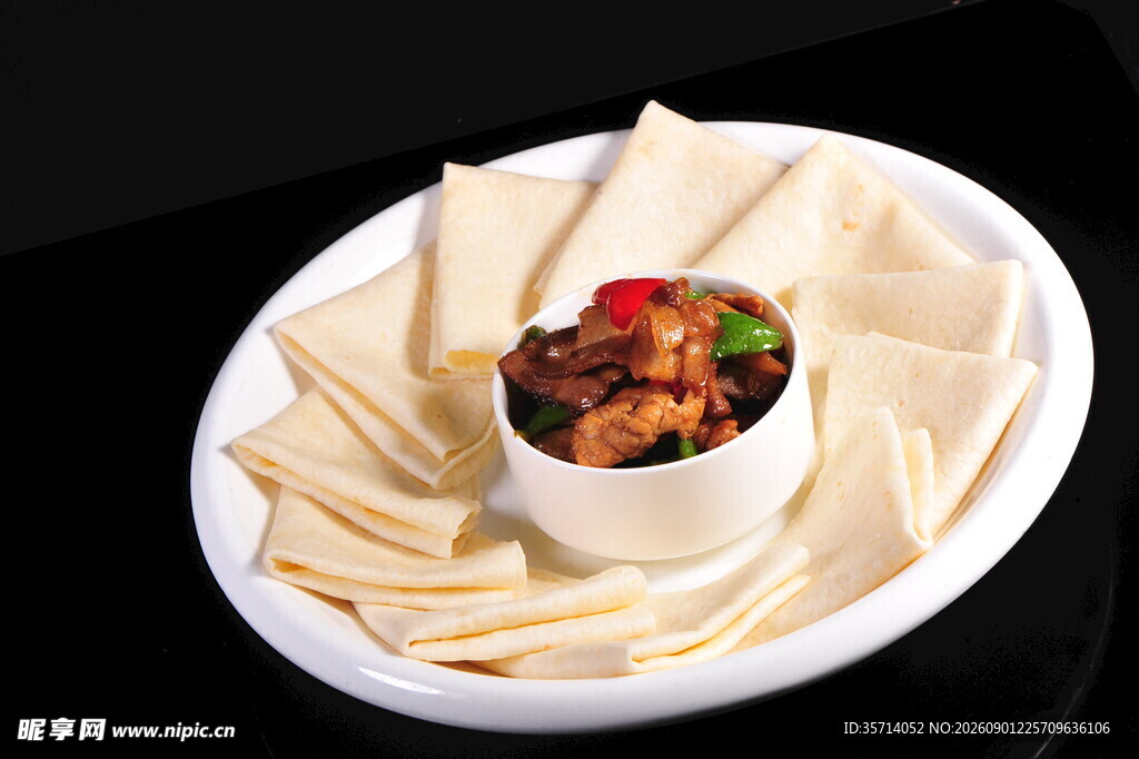 小炒肉配面饼