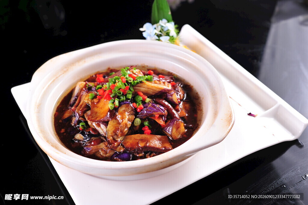 红烧茄子煲