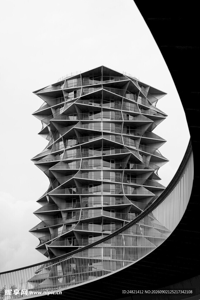 独特建筑外观的局部视角