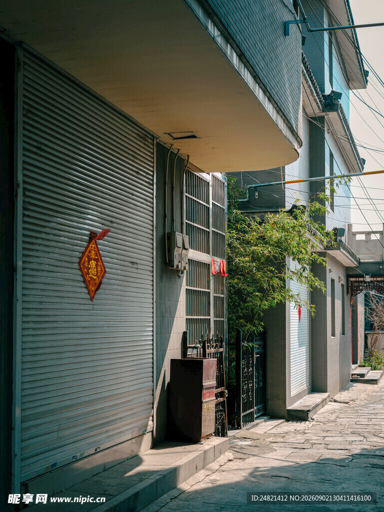 小巷中的中式元素街景
