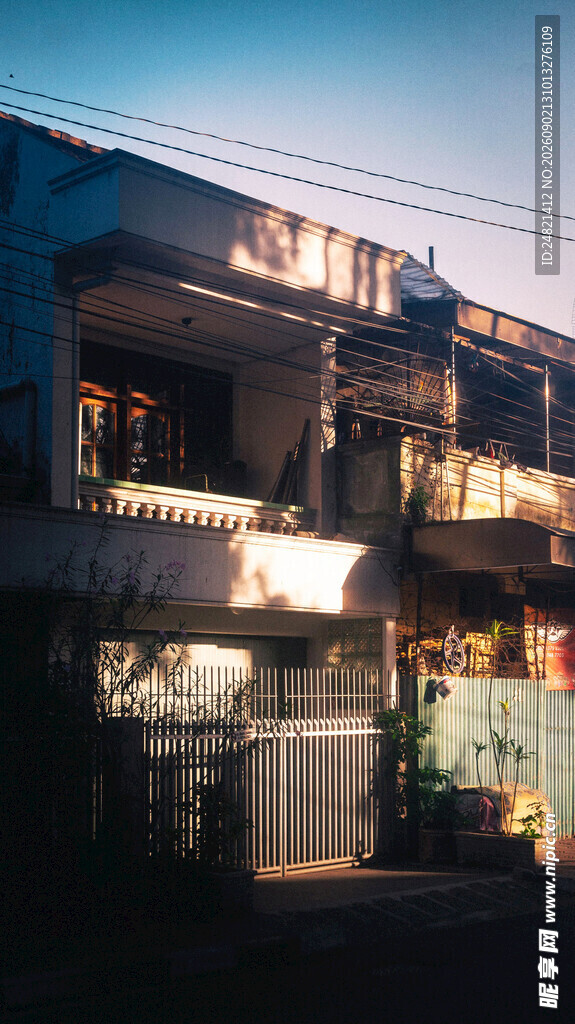 老旧居民楼外观景象