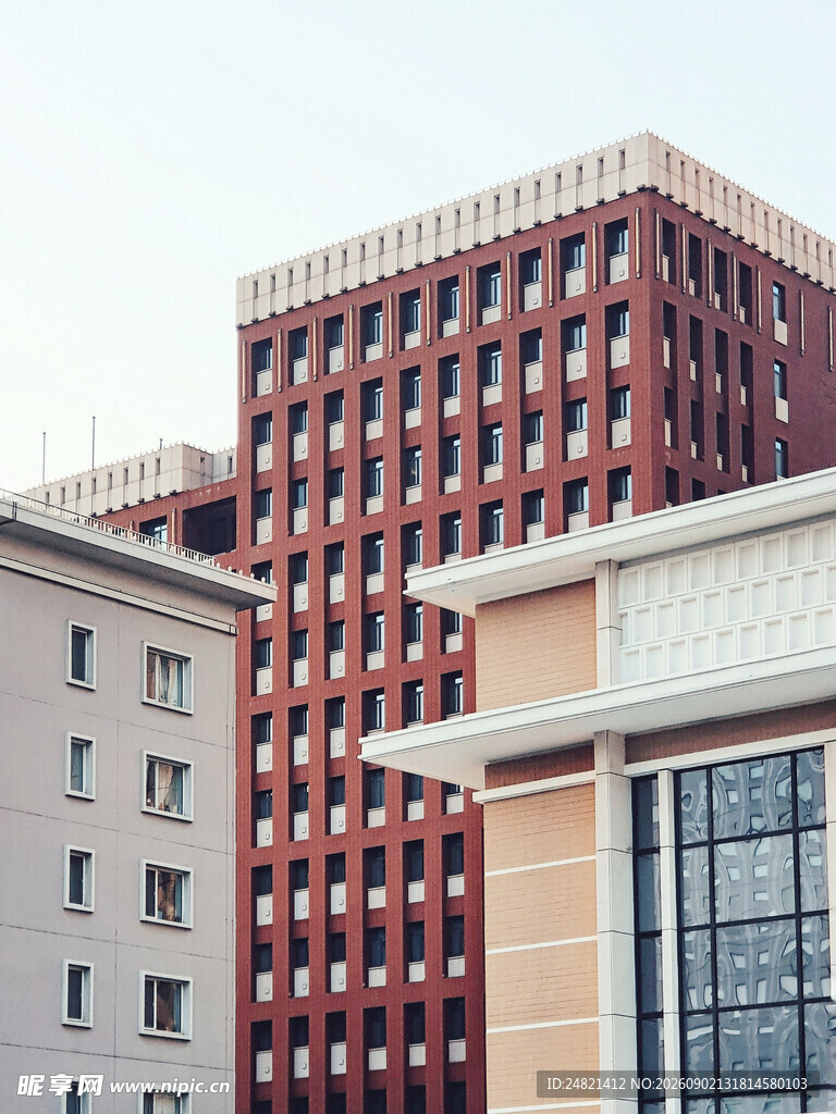 城市中多彩建筑风光