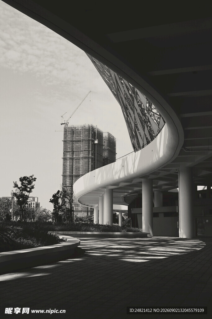 城市高架桥独特建筑景观