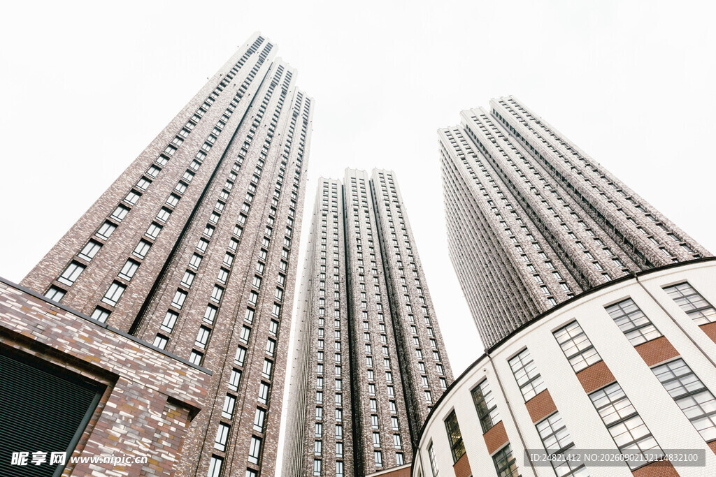 都市摩天大楼建筑群