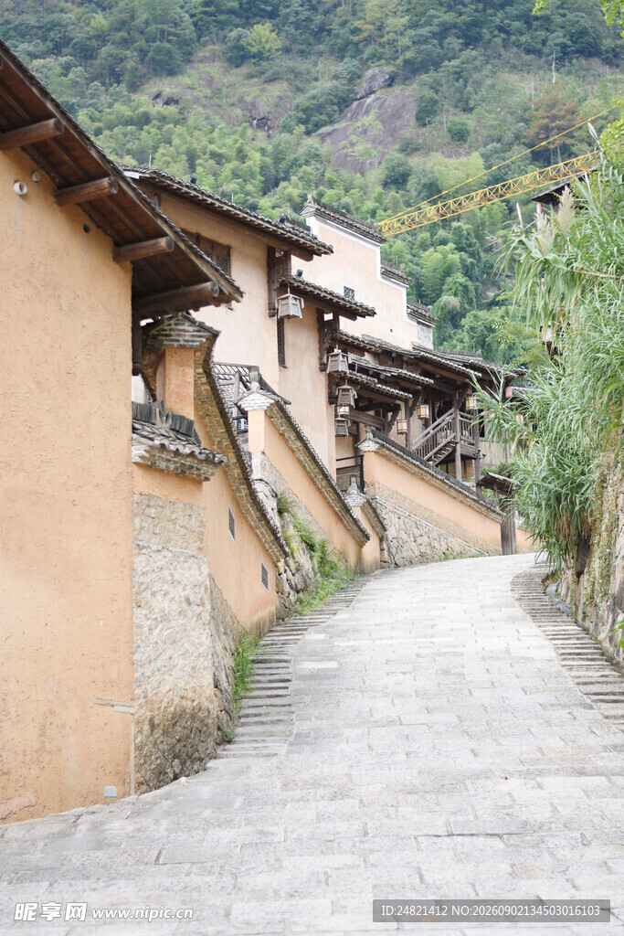 山间村落小道