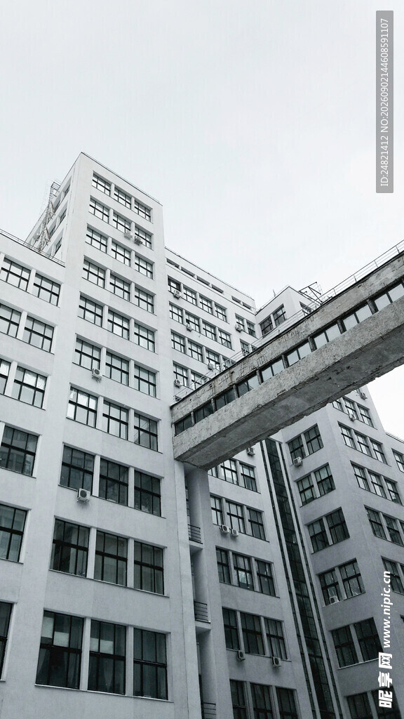 现代风格高楼与连廊建筑