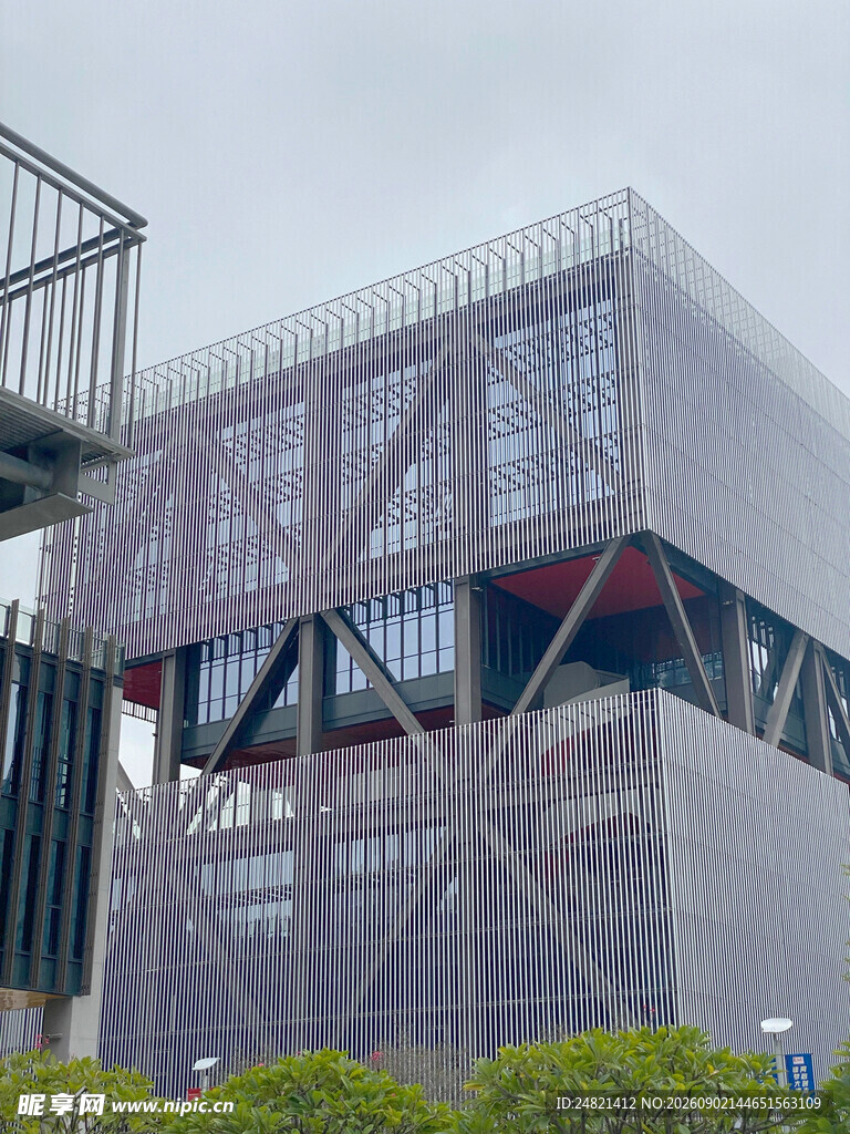 现代风格建筑外观