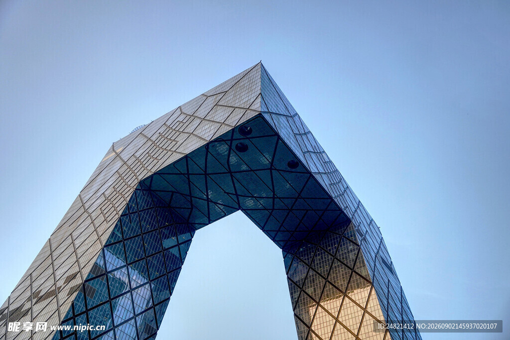 央视大楼独特建筑外观
