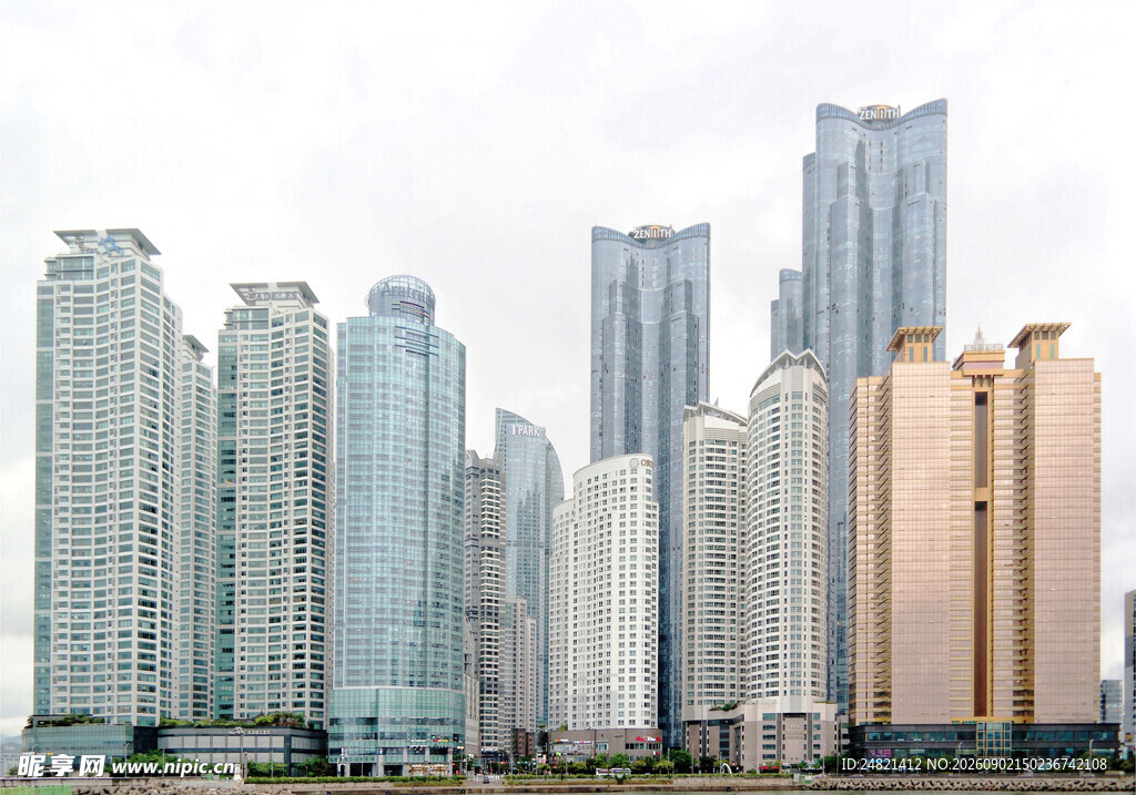 都市高楼林立景观