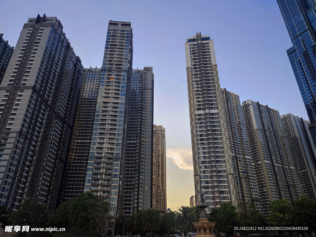 城市高楼林立景观