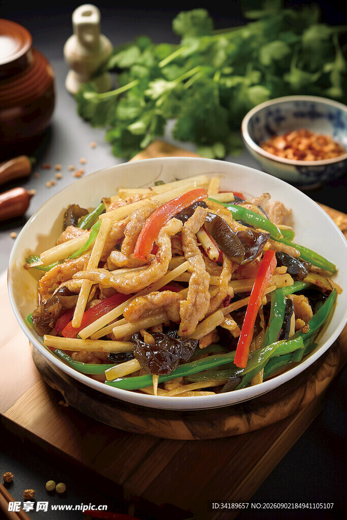 木耳土豆肉丝