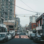 城市街道景象