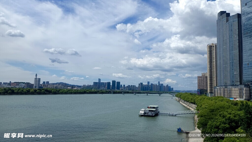 长沙湘江风景