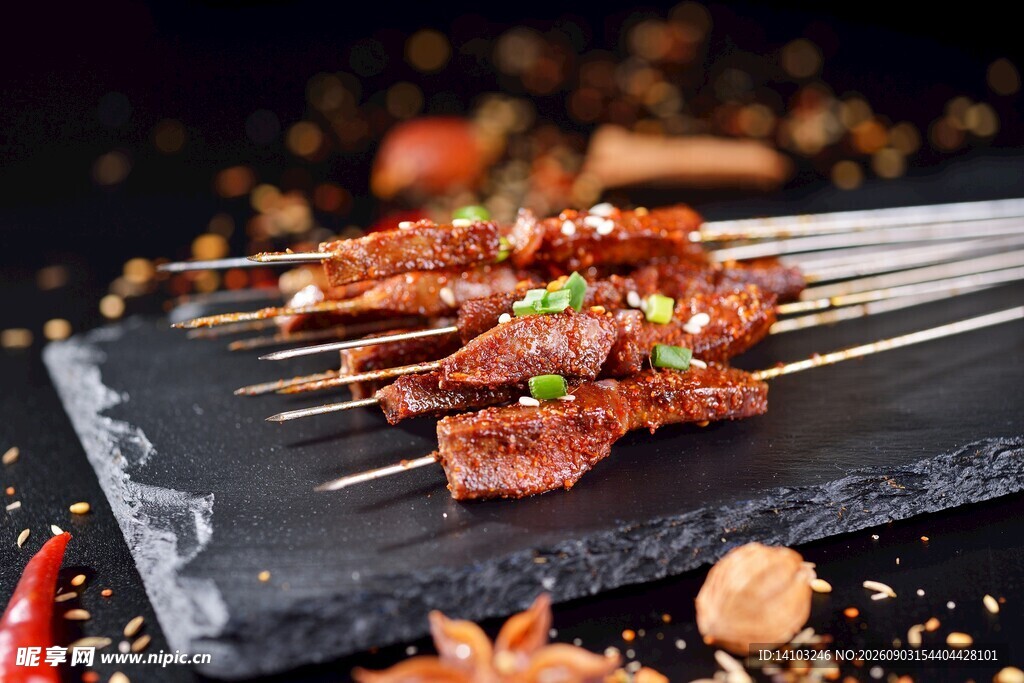 美味烤串鲜香诱人