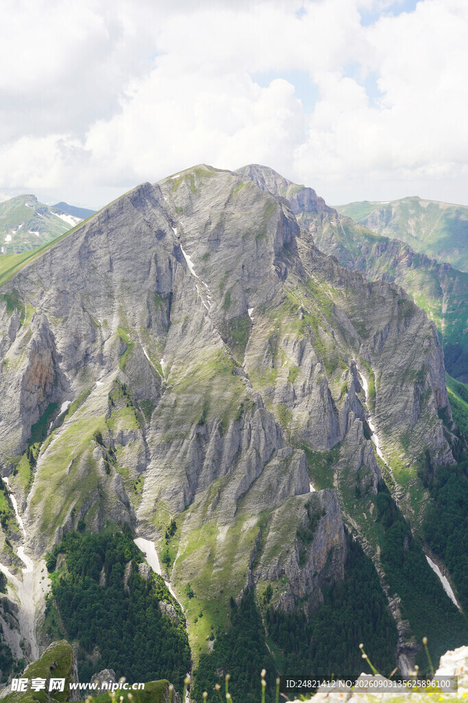 壮丽山景