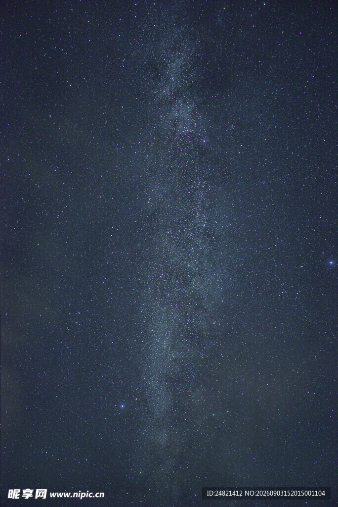 璀璨星空下的壮美银河