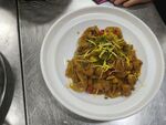 五花肉烩肥肠