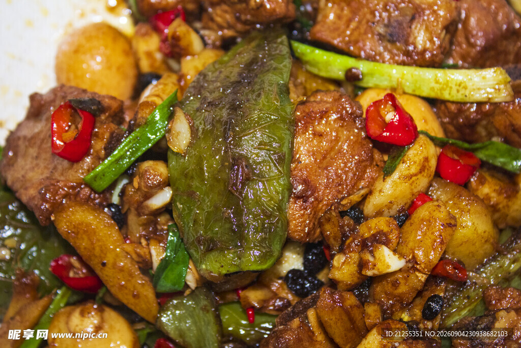 美味香辣炒肉
