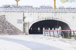 公路隧道入口