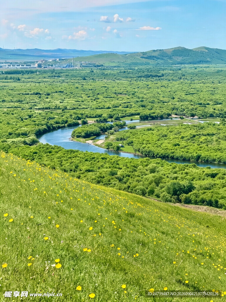 草原河畔美景