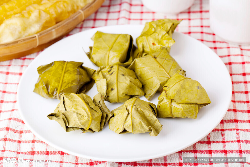 粽叶包裹的美味小食