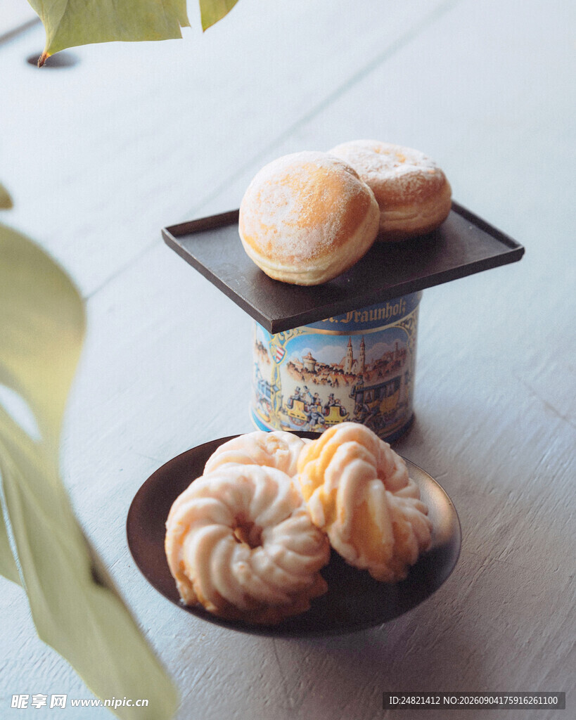 中式糕点组合展示