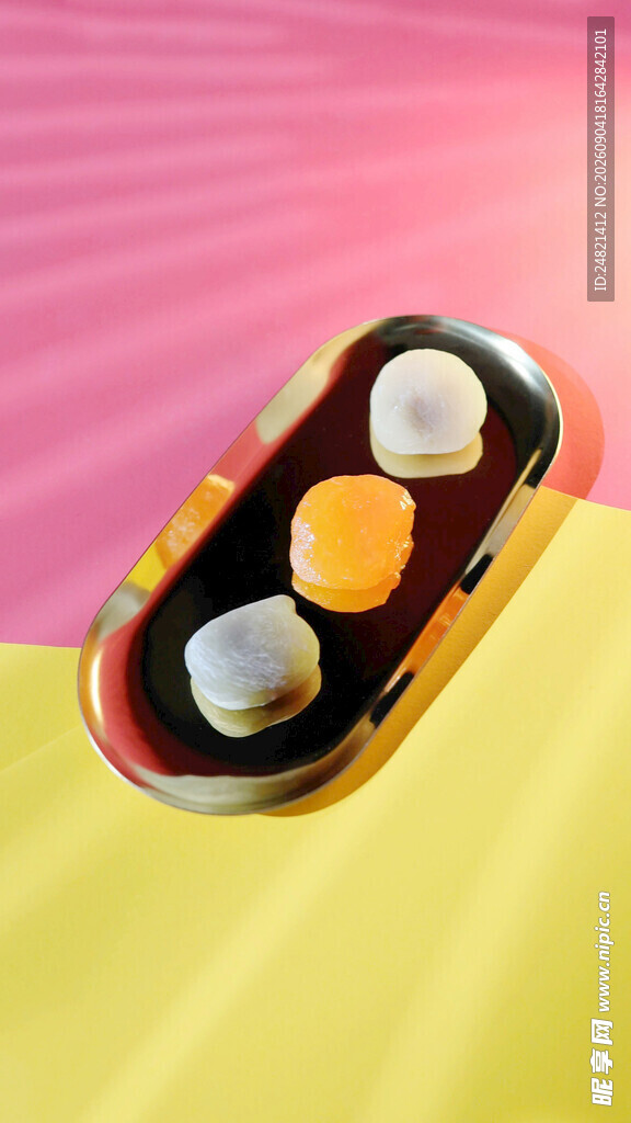 多彩甜点拼盘