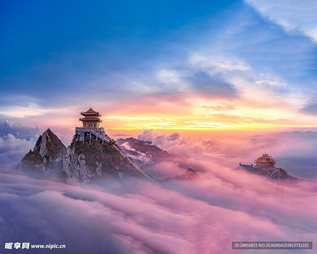 云海之上的壮美日出景观