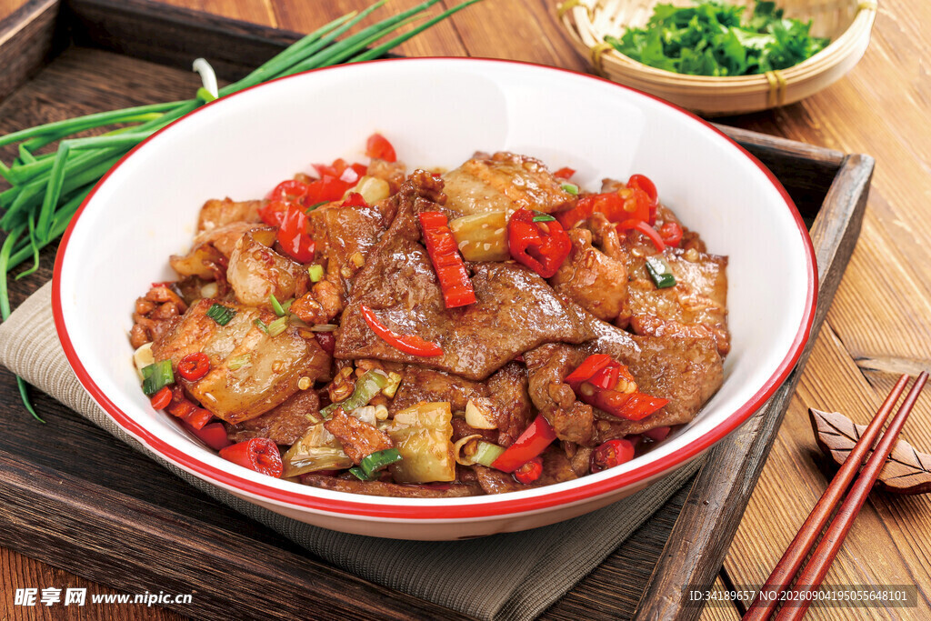 辣椒炒五花肉