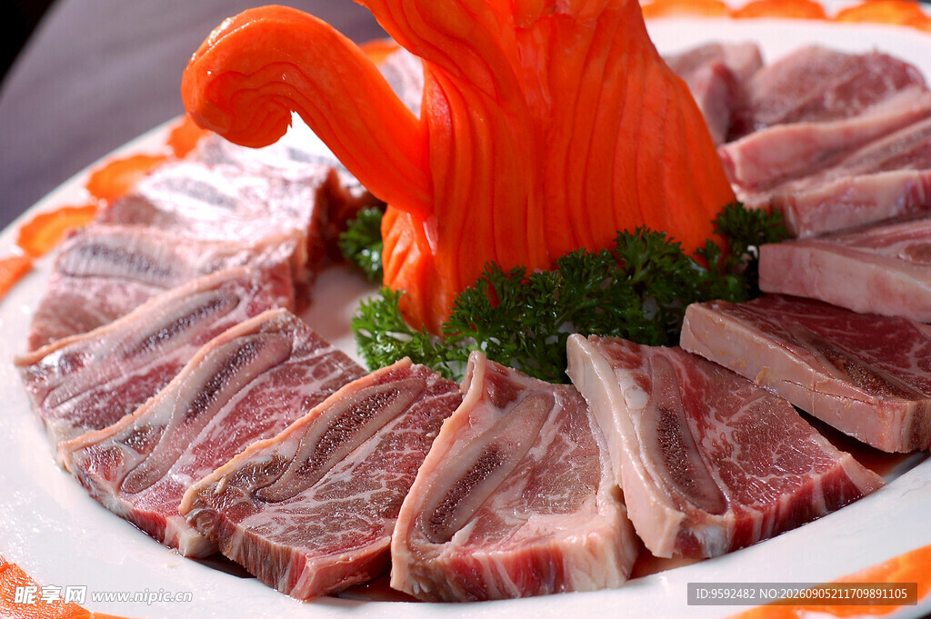 精美摆盘的特色风味牛肉