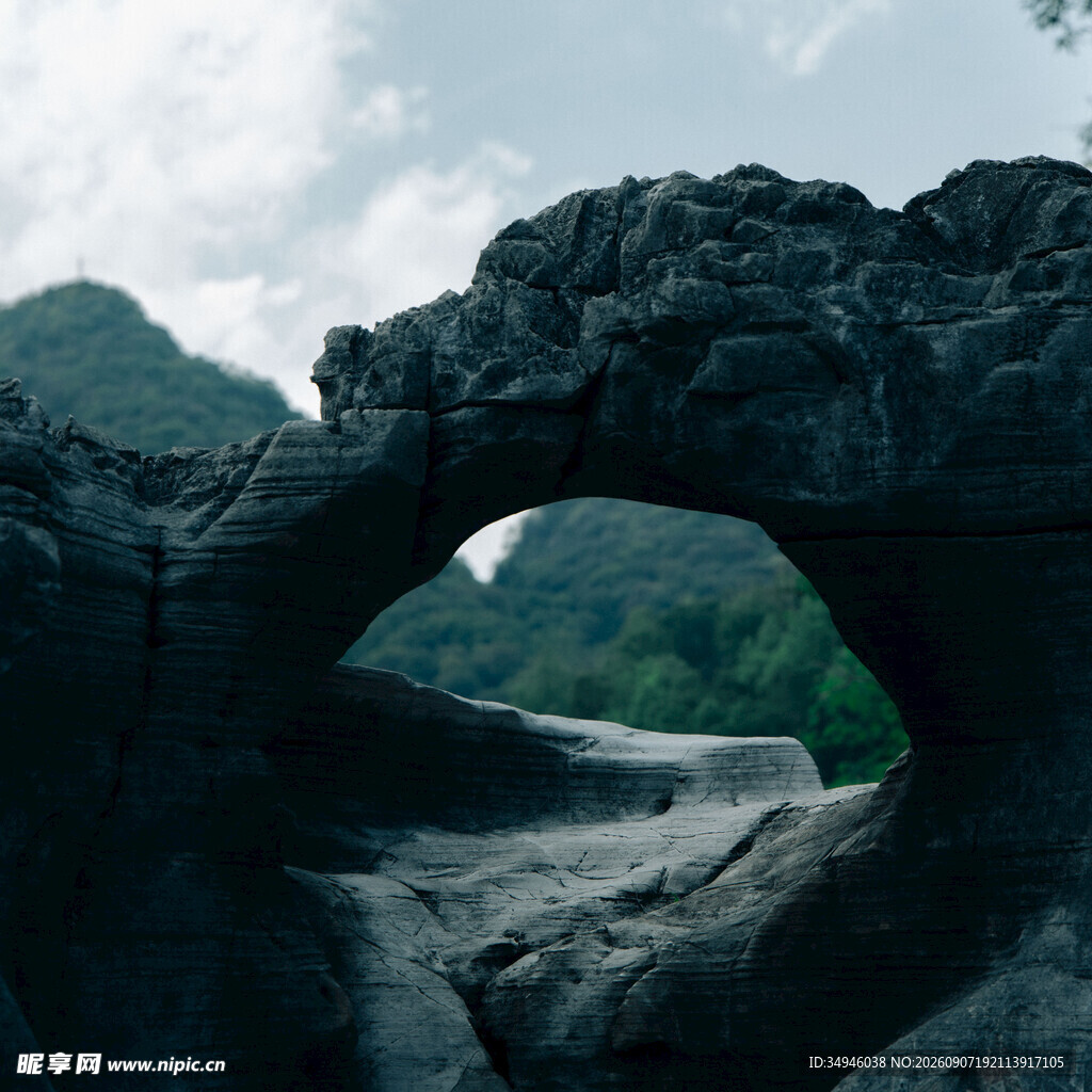 天然石拱景观
