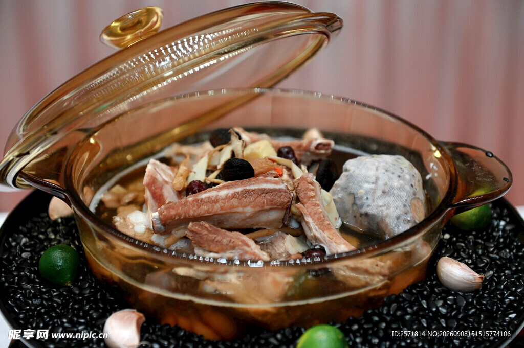 马来西亚古法肉骨茶