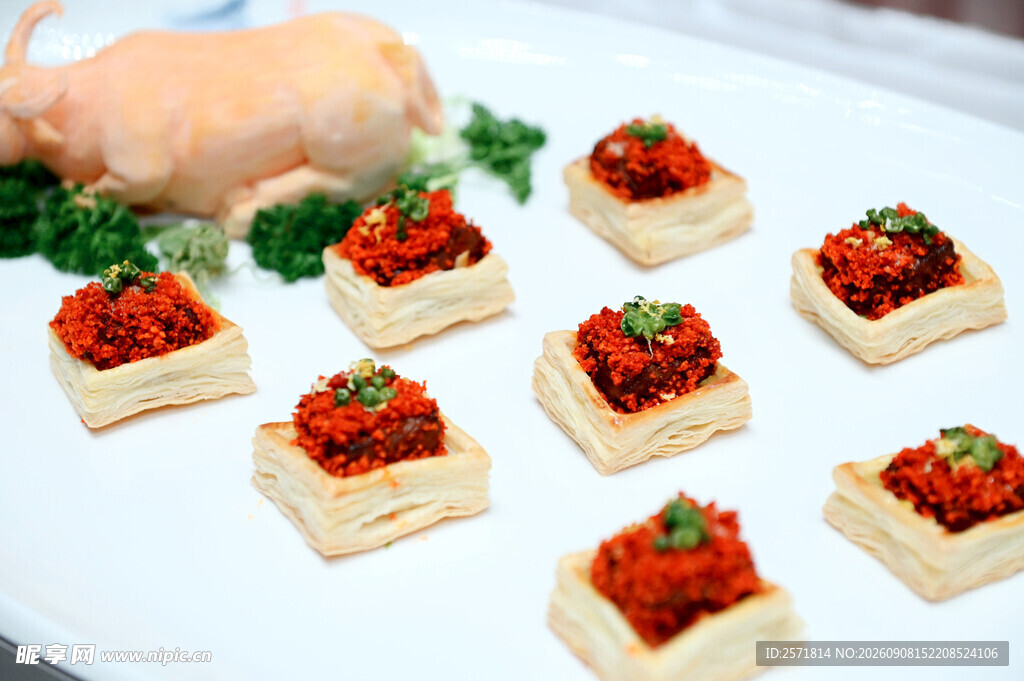酥皮怪味牛小排