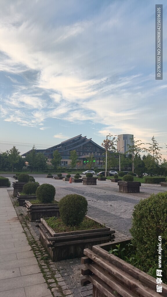 城市广场远景景观