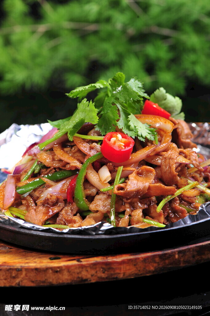 铁板美味小炒肉