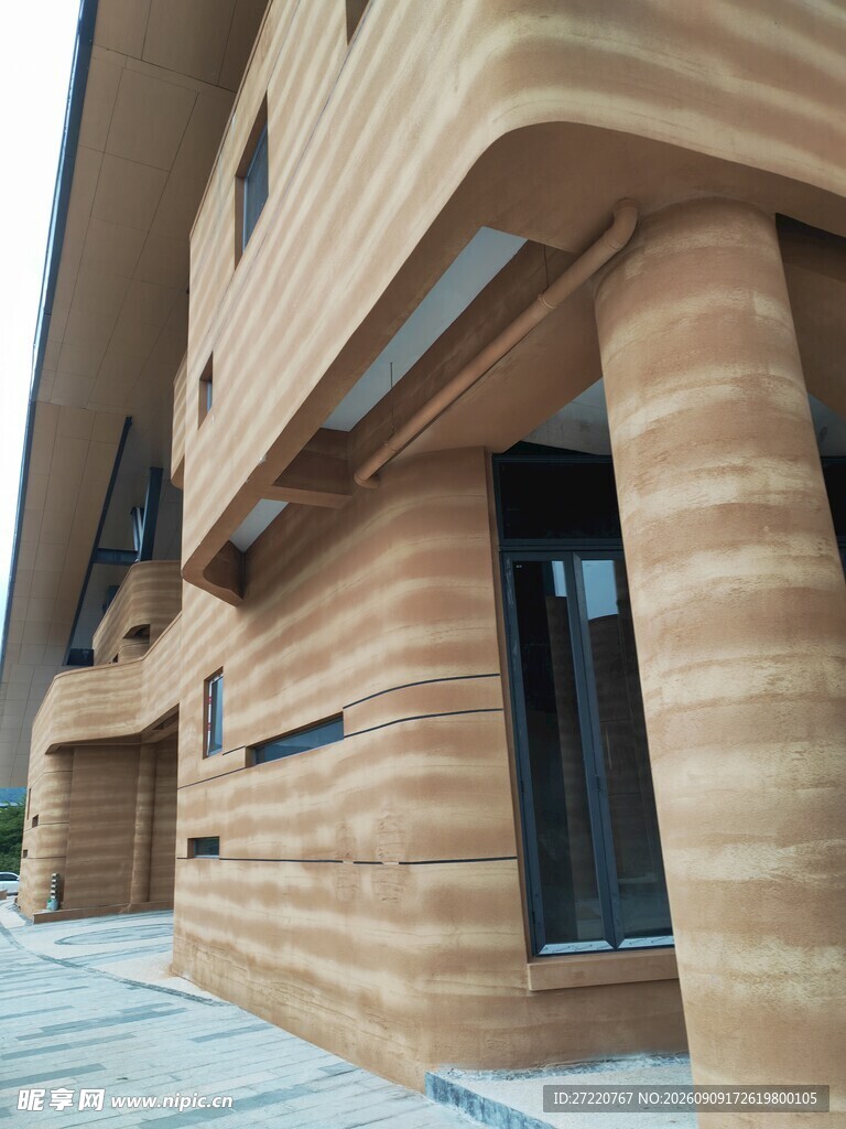 现代风格木质外墙建筑