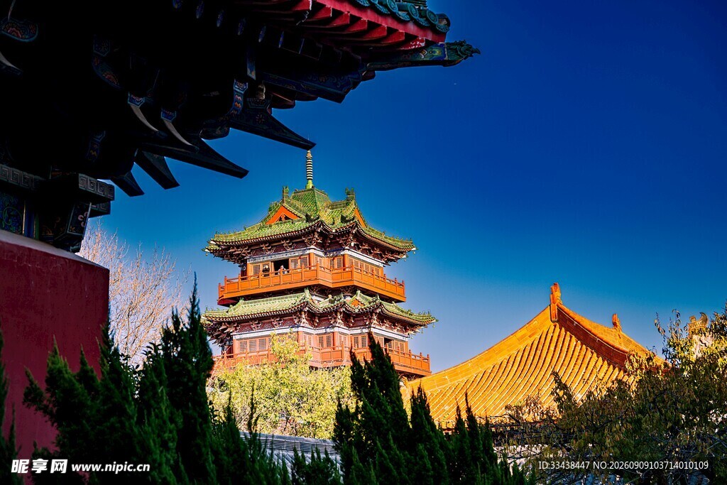 古建夜景尽显中式建筑之美