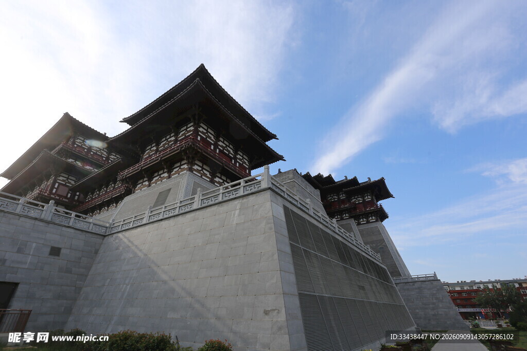 巍峨古风城楼