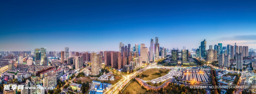 繁华都市天际线景观