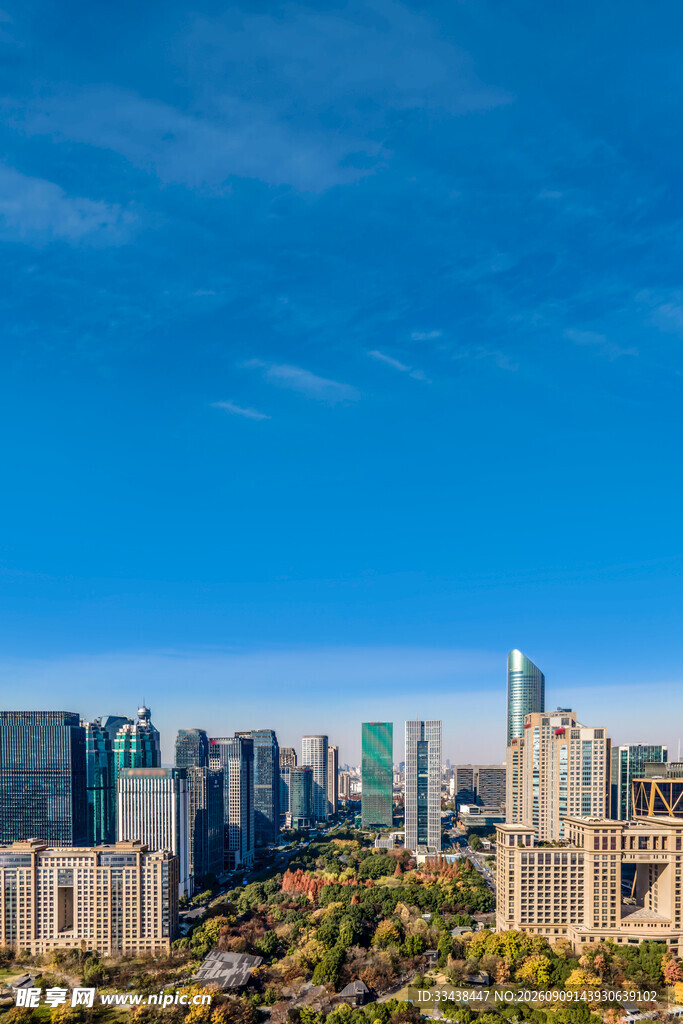 城市天际线高楼林立景观
