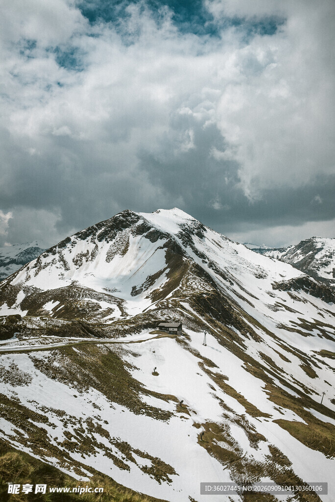 雪山壮丽风光