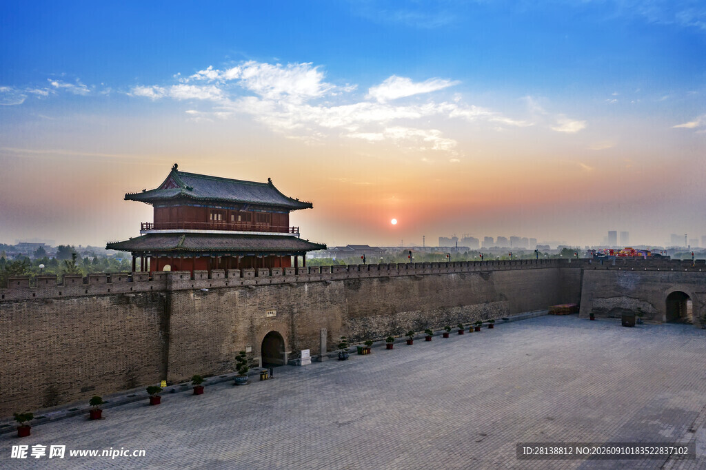 古城墙日落美景