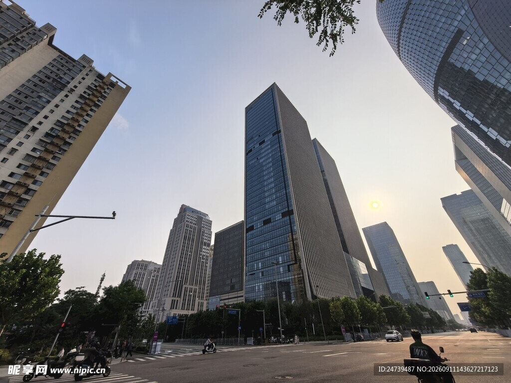 都市繁华街景