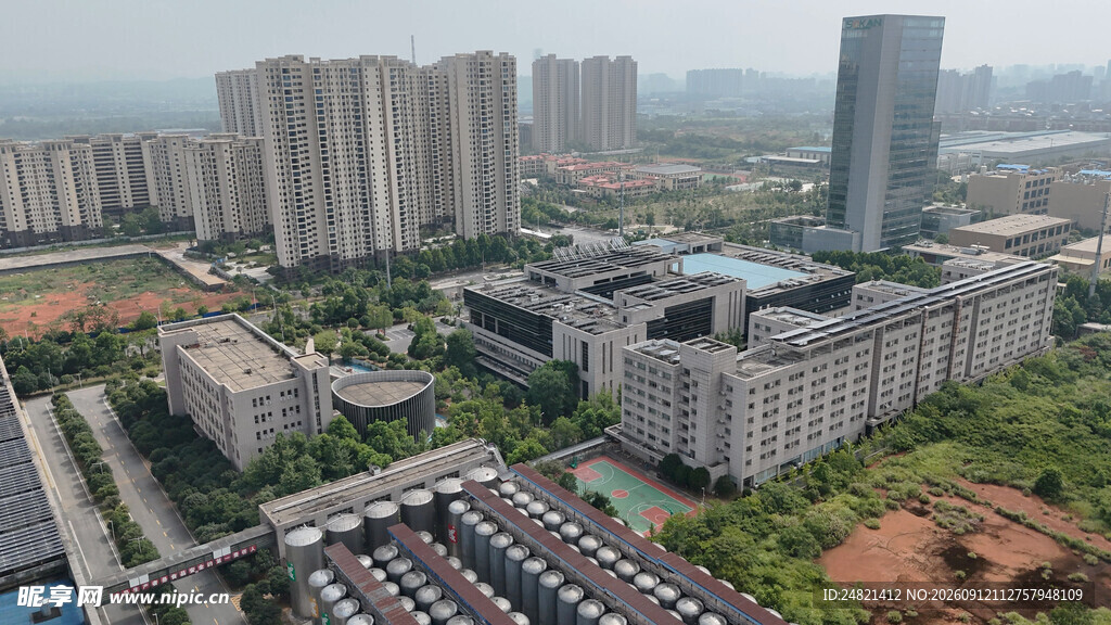 城市建筑群俯瞰景观