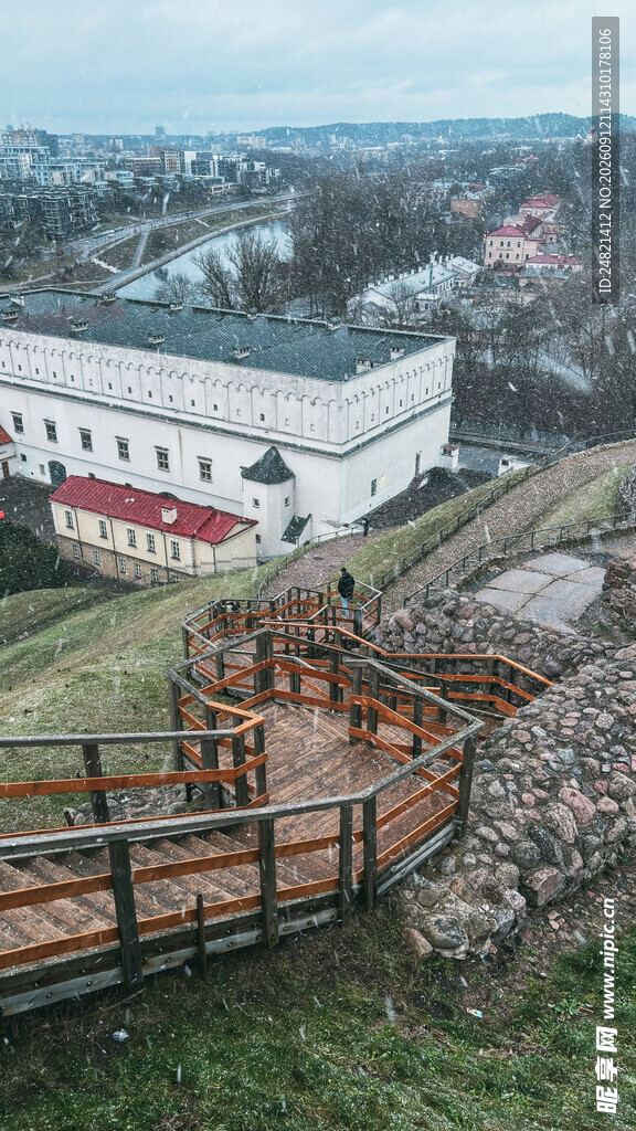 户外木质游乐设施景观
